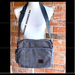 FULARUISHI Messenger/Travel Bag EUC